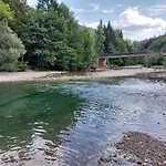 Domacija Pri Ivankovih *