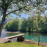 Domacija Pri Ivankovih