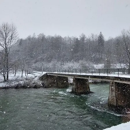 Vakantiehuis Domacija Pri Ivankovih *