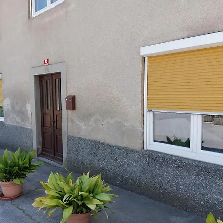 Ferienhaus Domacija Pri Ivankovih Osilnica