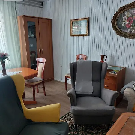 Domacija Pri Ivankovih Osilnica