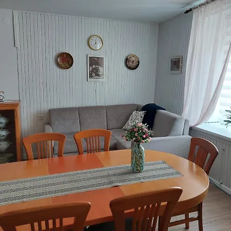 Holiday home Domacija Pri Ivankovih