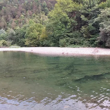 Domacija Pri Ivankovih * Osilnica